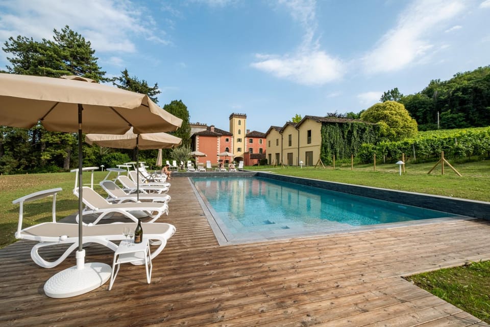 Pool view, Swimming pool