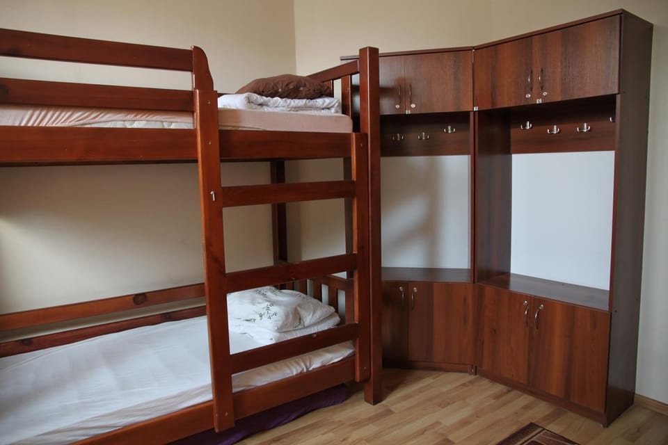 Other, Photo of the whole room, Decorative detail, bunk bed