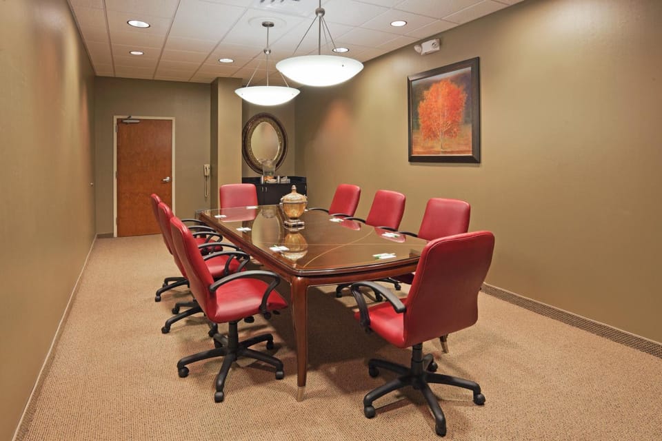 Meeting/conference room
