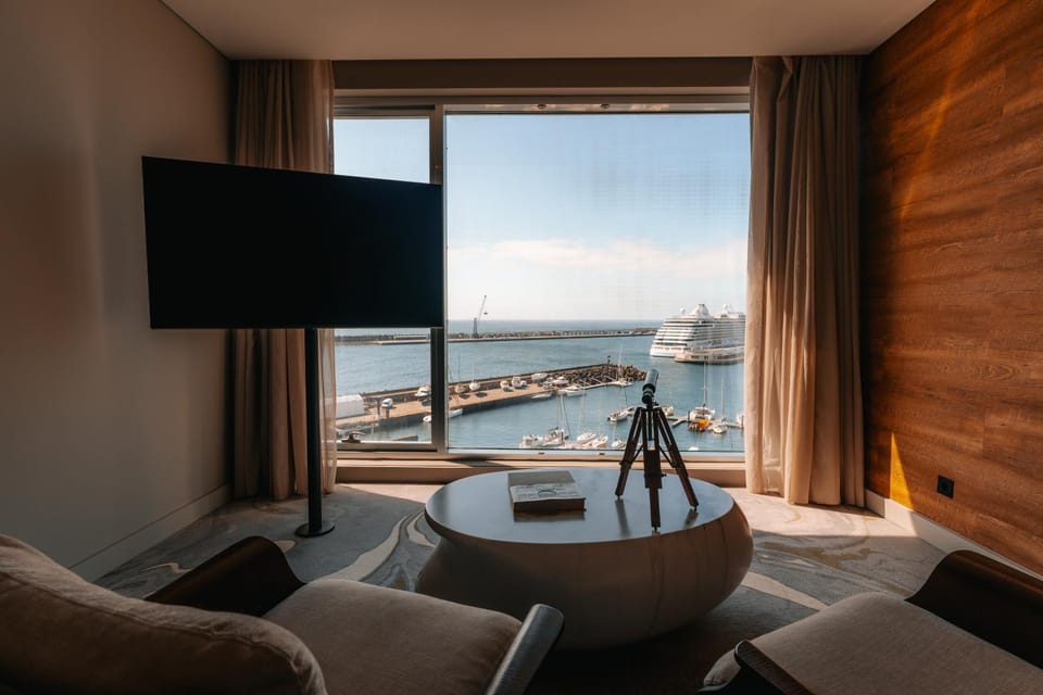 View (from property/room), Bedroom, Sea view