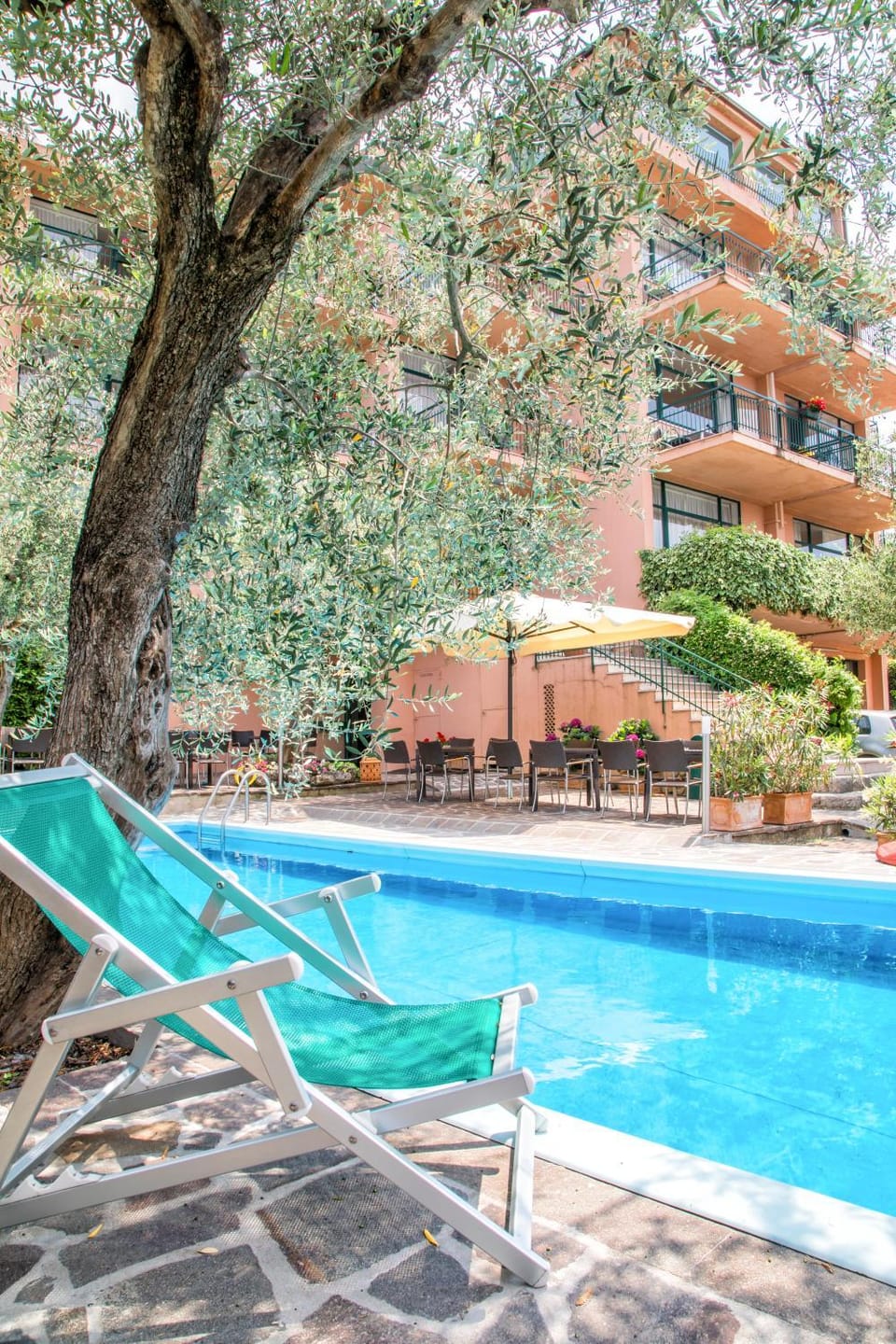 Property building, Swimming pool