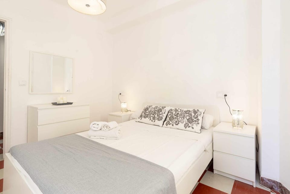 Apartamento San Juan Vintage Apartment in Malaga
