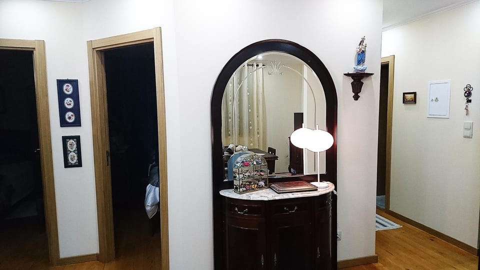 Property building, Decorative detail