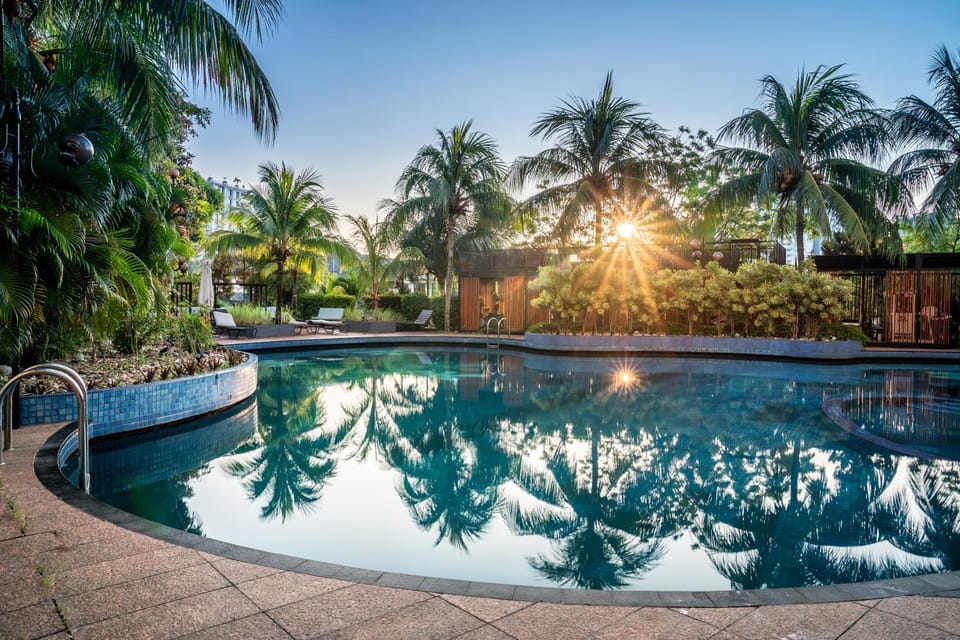 Swimming pool, Swimming pool