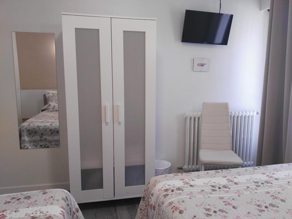Pension Principado Bed and Breakfast in Cangas de Onís
