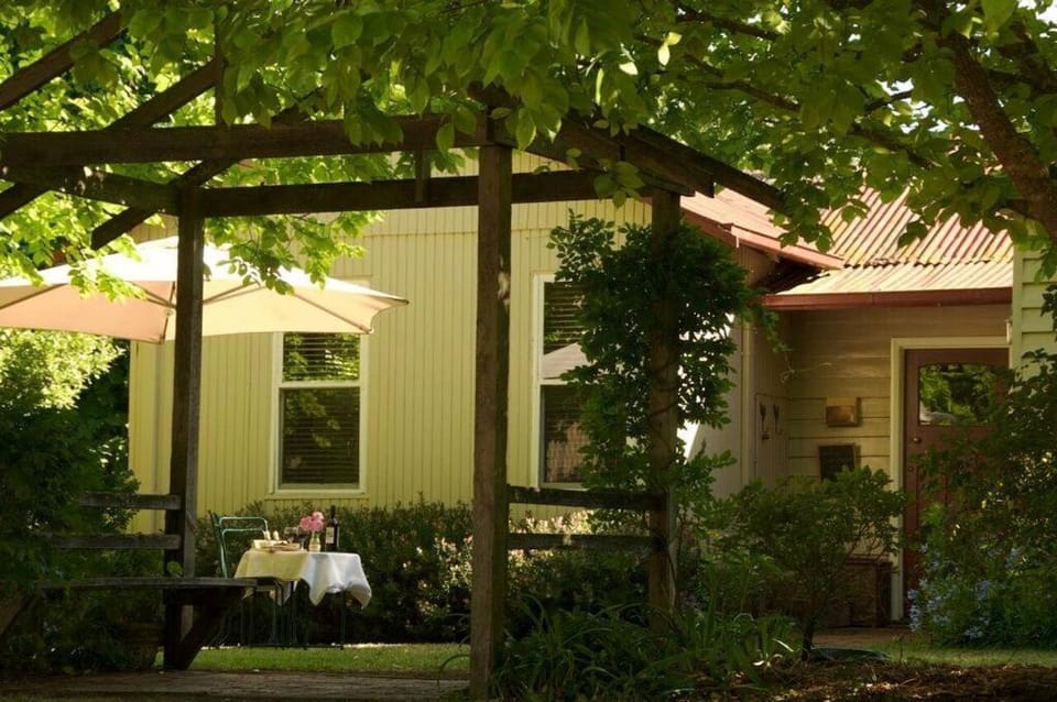 Alexandra Farmstay Farm Stay in Alexandra
