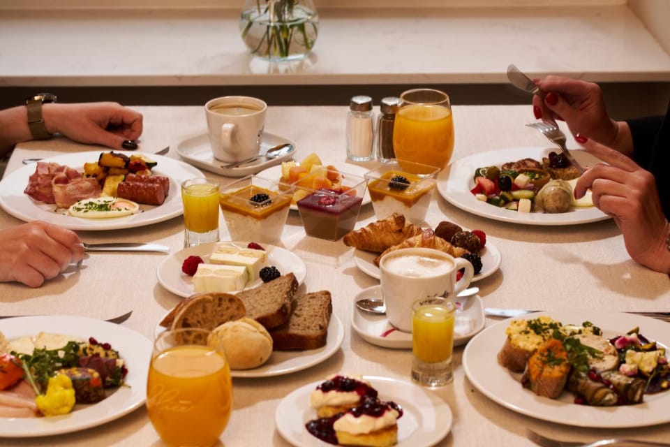 Breakfast, Breakfast, Buffet breakfast, Buffet breakfast