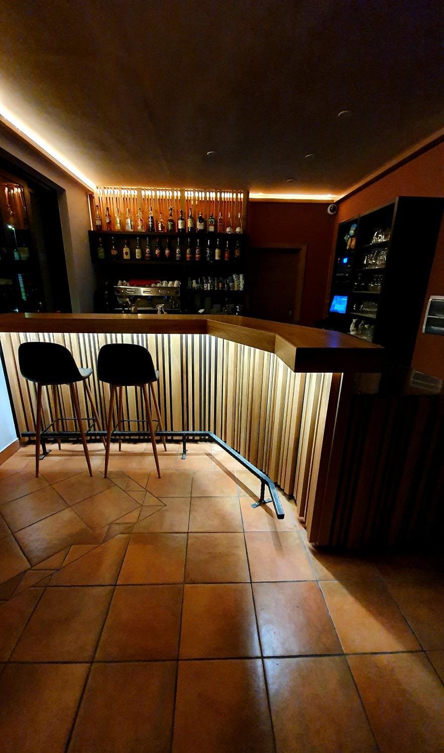 Lounge or bar, Breakfast