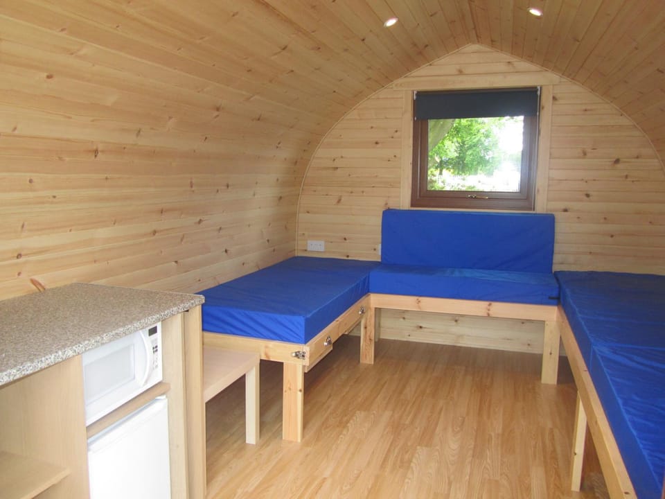 Living room, Bedroom