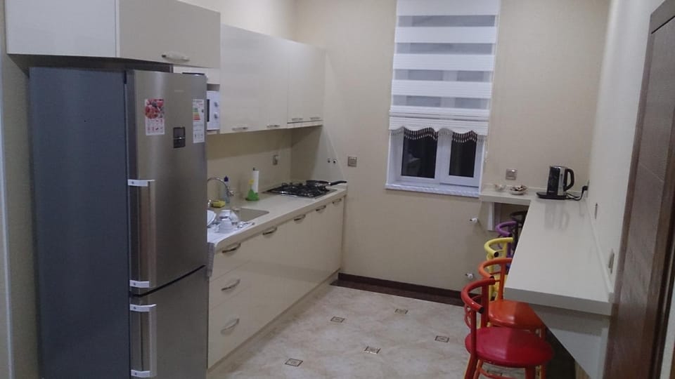 Coffee/tea facilities, Kitchen or kitchenette, Communal kitchen