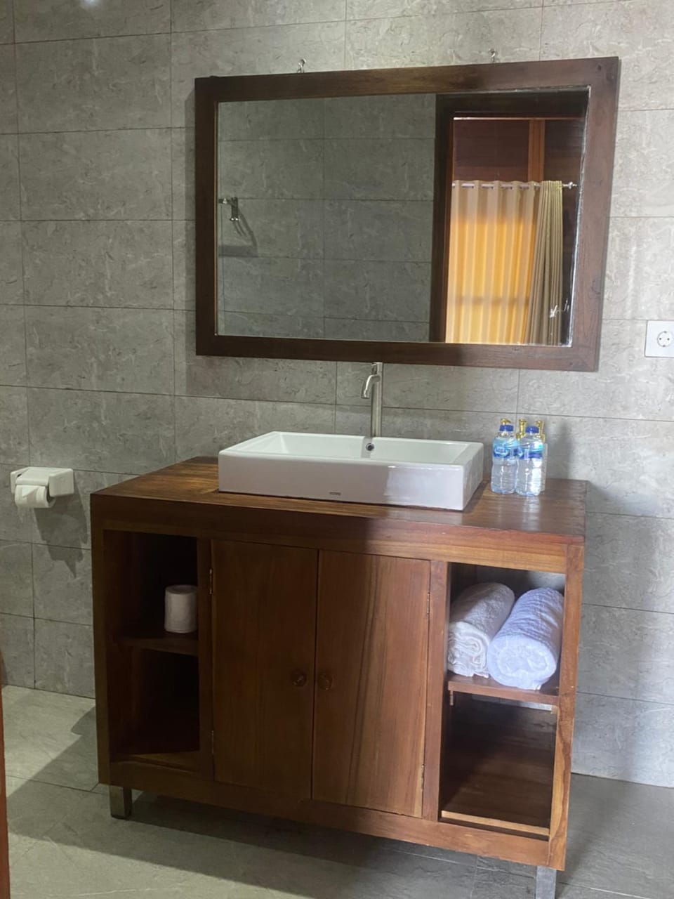 Linda Beach Hotel Hotel in Nusapenida