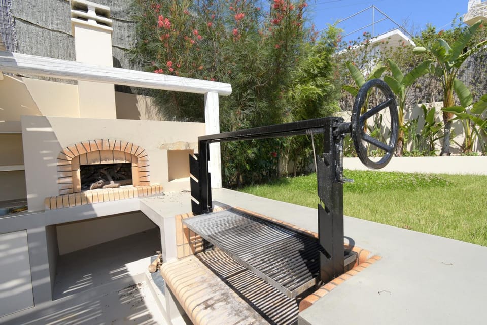 BBQ facilities, Garden