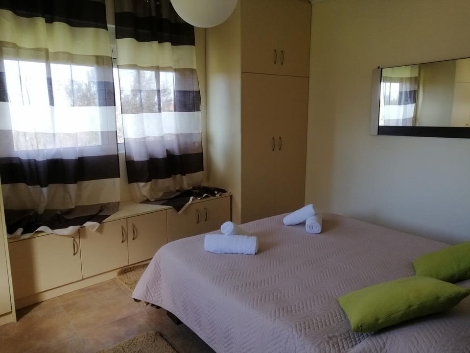 Green Garden Studios Apartment in Rhodes, Greece