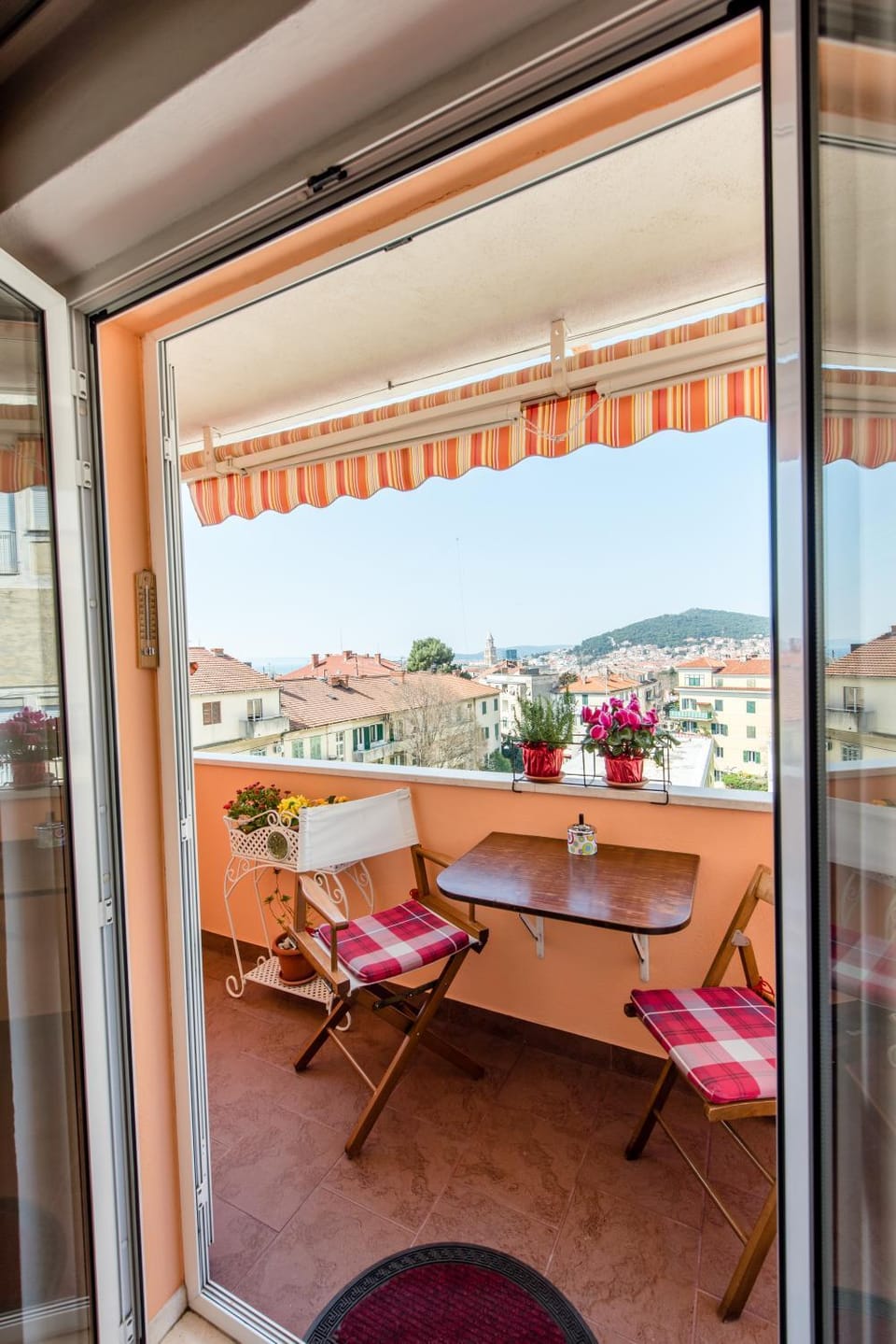 Day, Balcony/Terrace, City view, Landmark view, Sea view