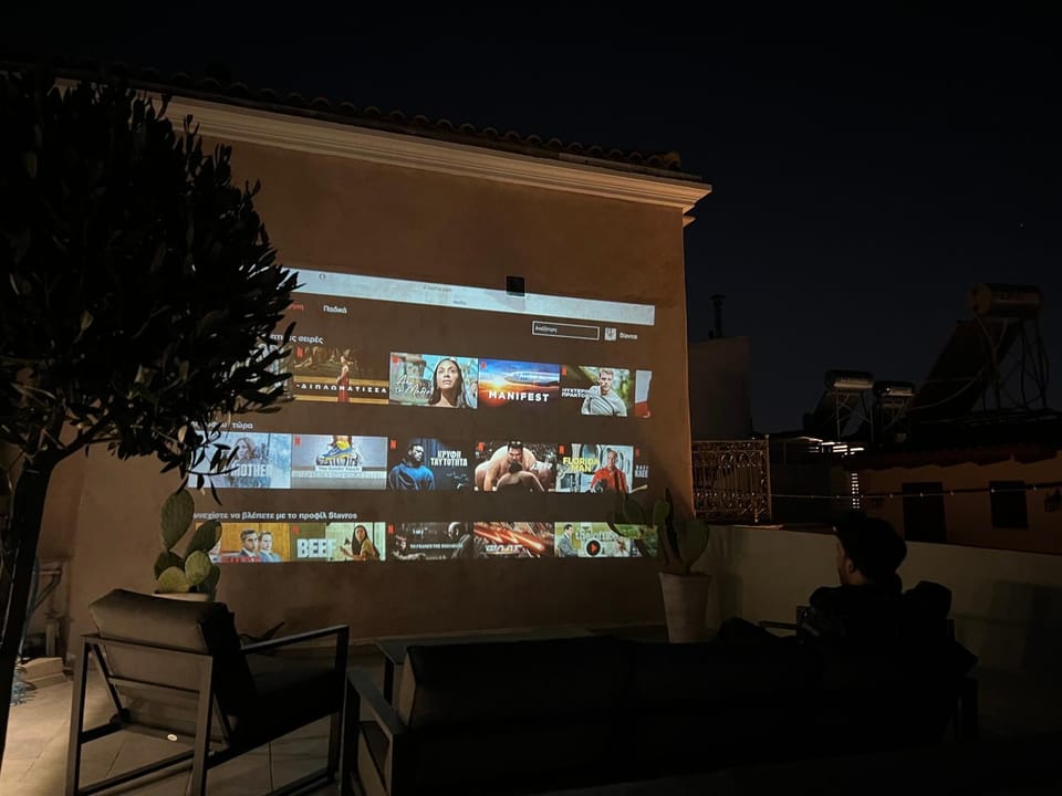 Balcony/Terrace, Evening entertainment