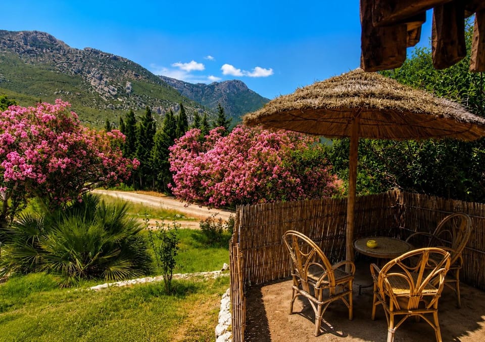 Property building, View (from property/room), Balcony/Terrace, Garden view, Garden view