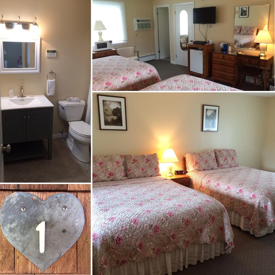 Bed, Bathroom, Photo of the whole room, Bedroom