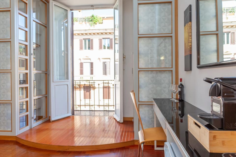 View (from property/room), Photo of the whole room