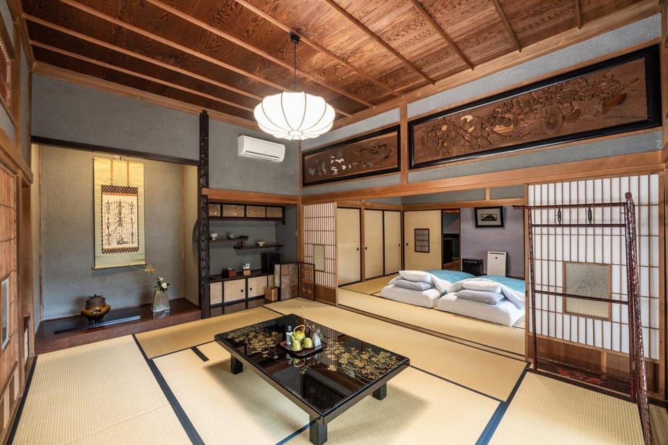 Living room, Photo of the whole room, Bedroom