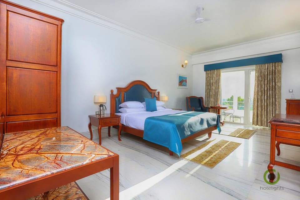 View (from property/room), Photo of the whole room