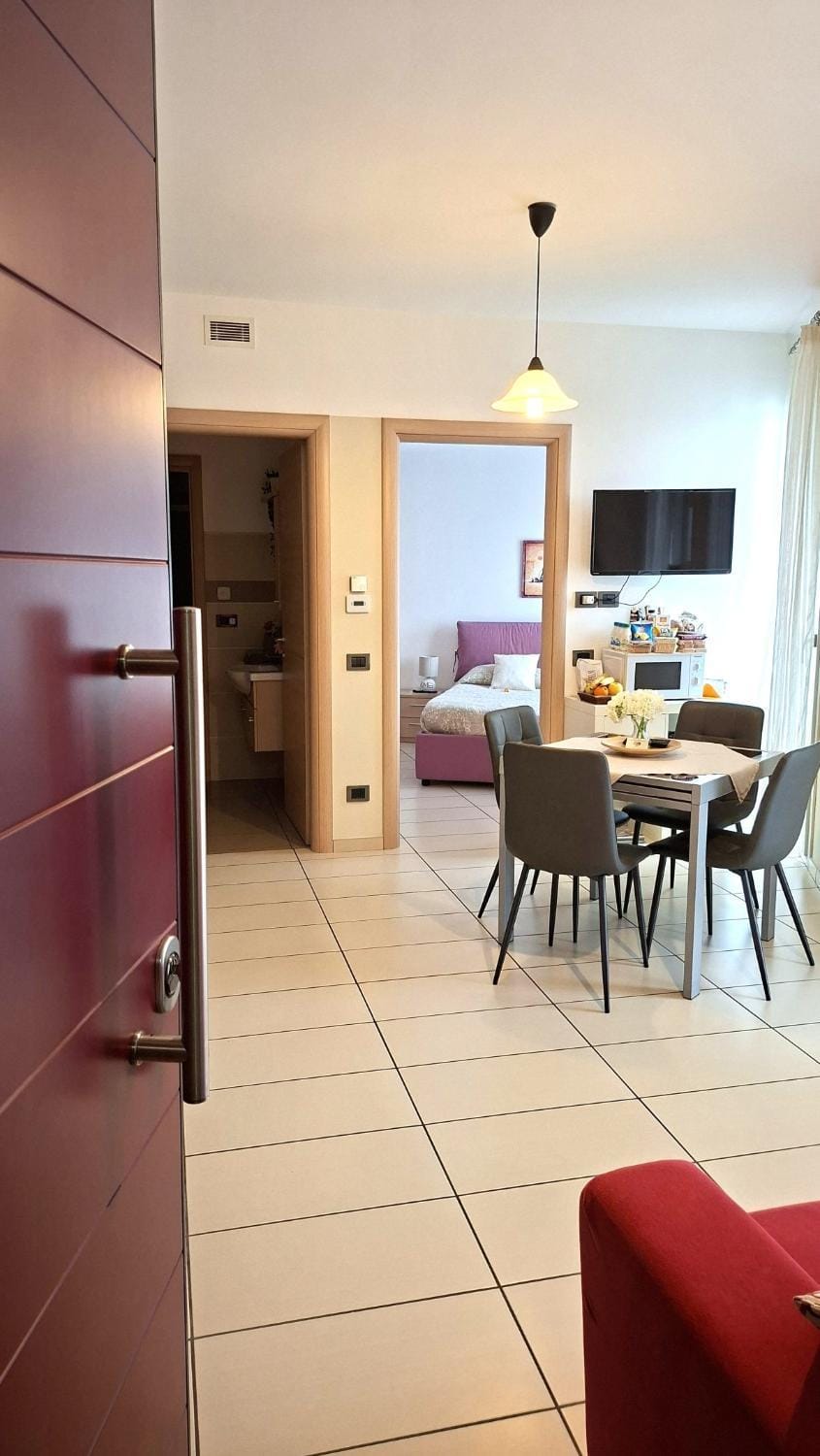 La trifula bianca apts. Apartment in Piedmont