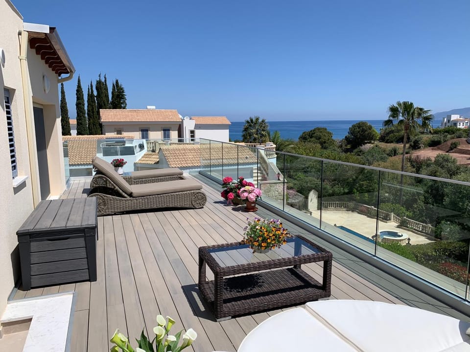 Beach Villa Elena Villa in Paphos District