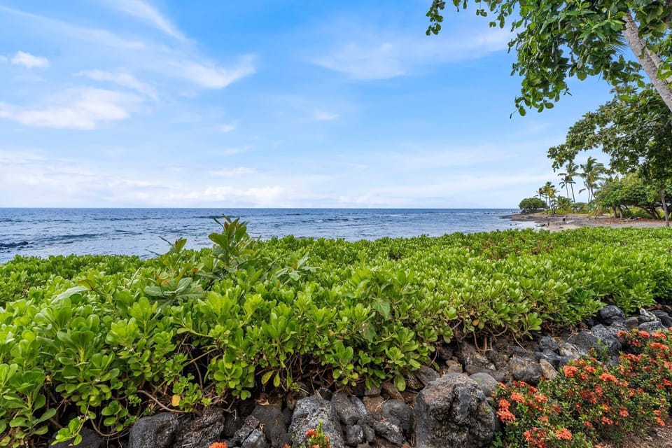 Keauhou Kona Surf & Racket Club Townhouse #3 House in Big Island