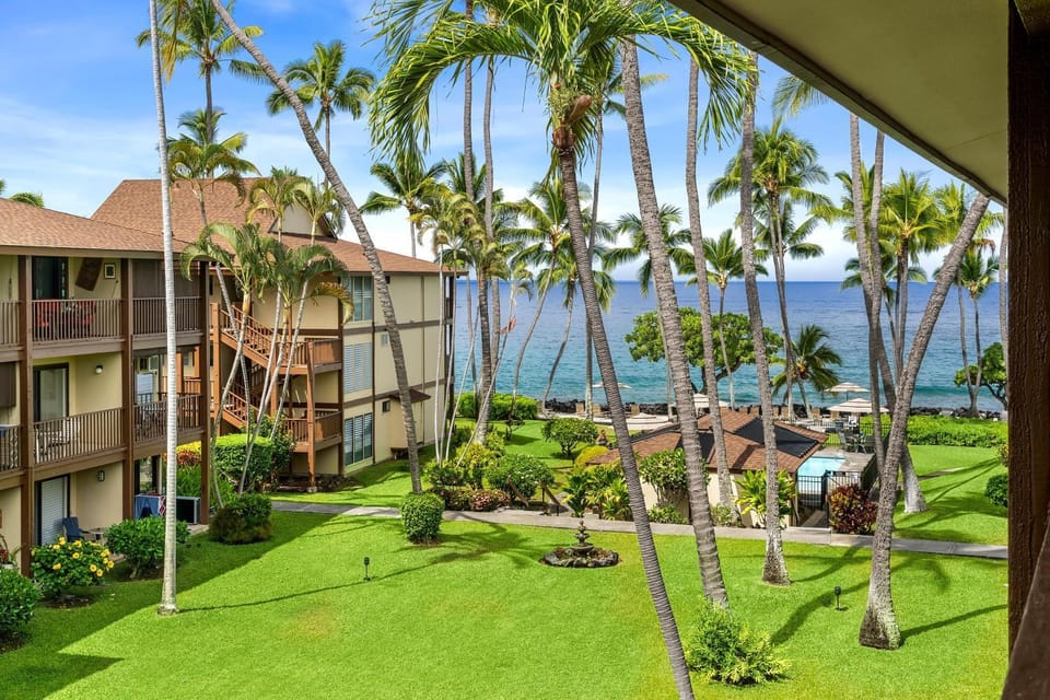 Kona Isle B31 House in Holualoa
