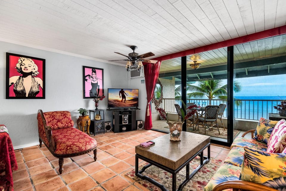 Kona Reef D32 House in Holualoa