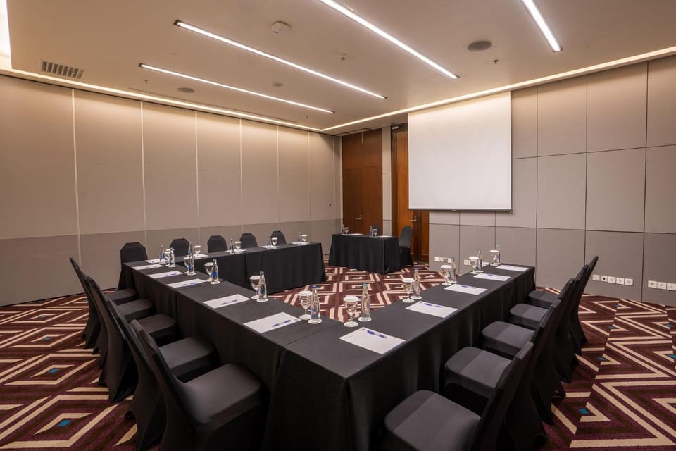 Meeting/conference room