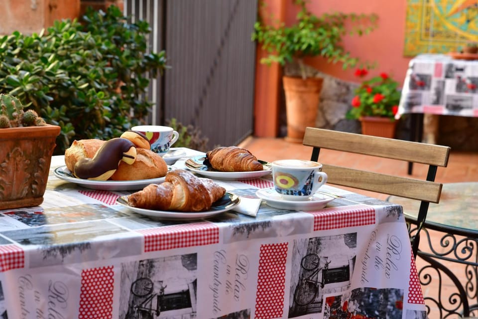 Food and drinks, Food, Breakfast