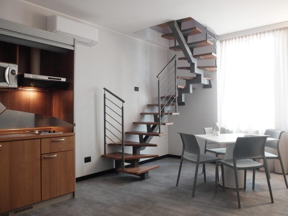 Kitchen or kitchenette, Living room, Dining area