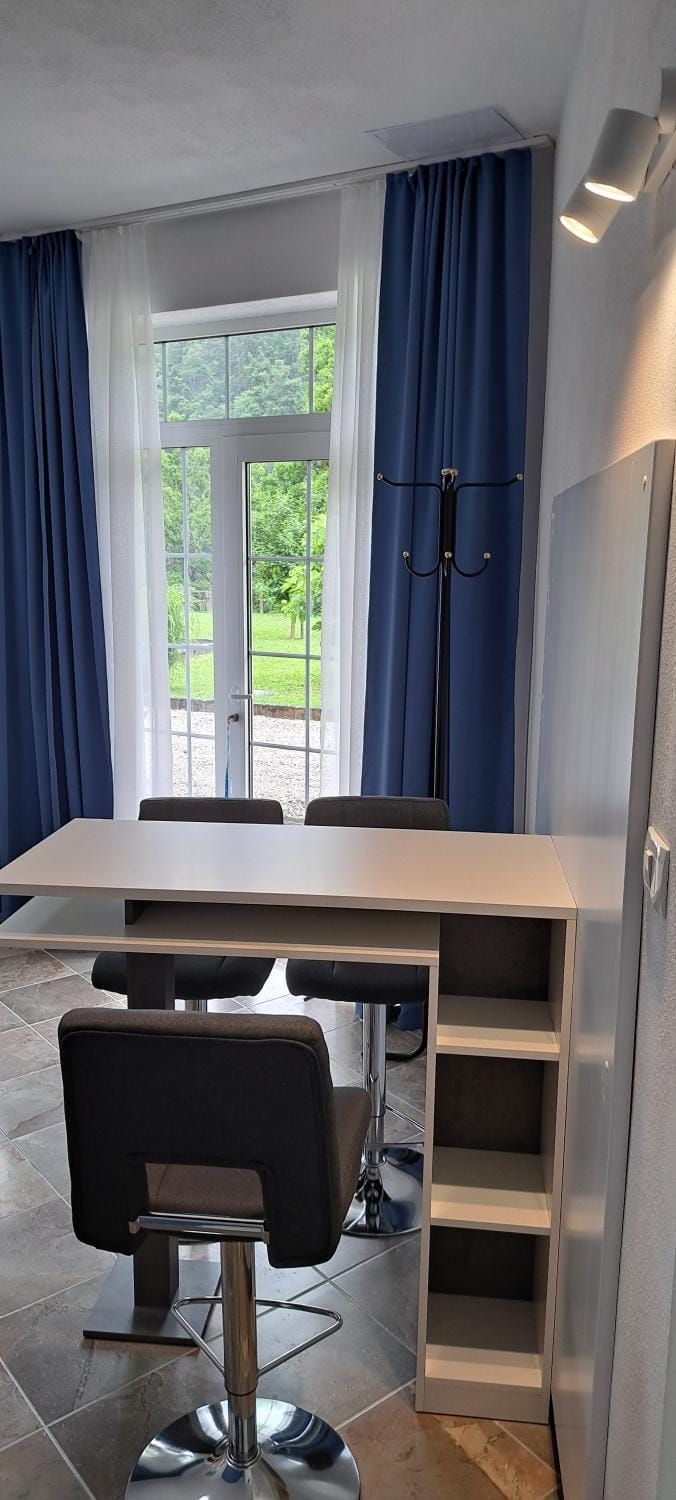 Seating area