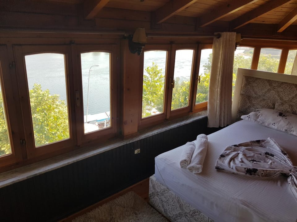 Hotel Vataksi Hotel in Montenegro