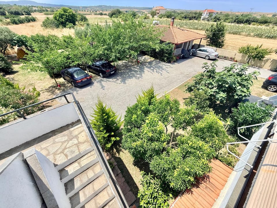 Alba Mare Apartment in Halkidiki