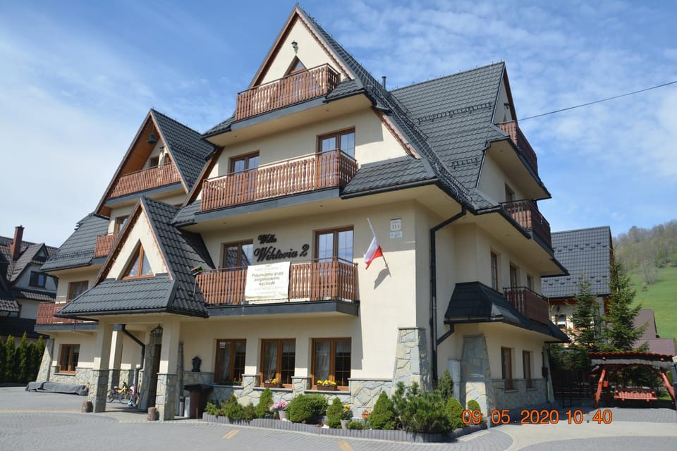 Property building, Facade/entrance