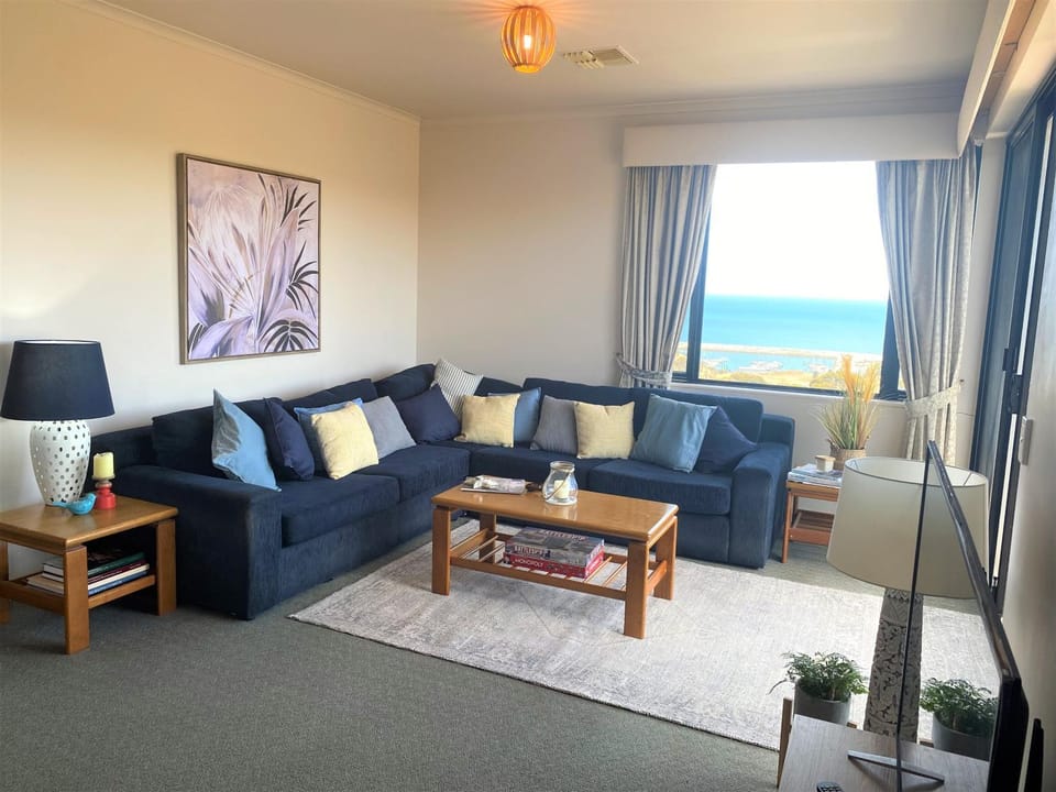 View (from property/room), Living room, Sea view