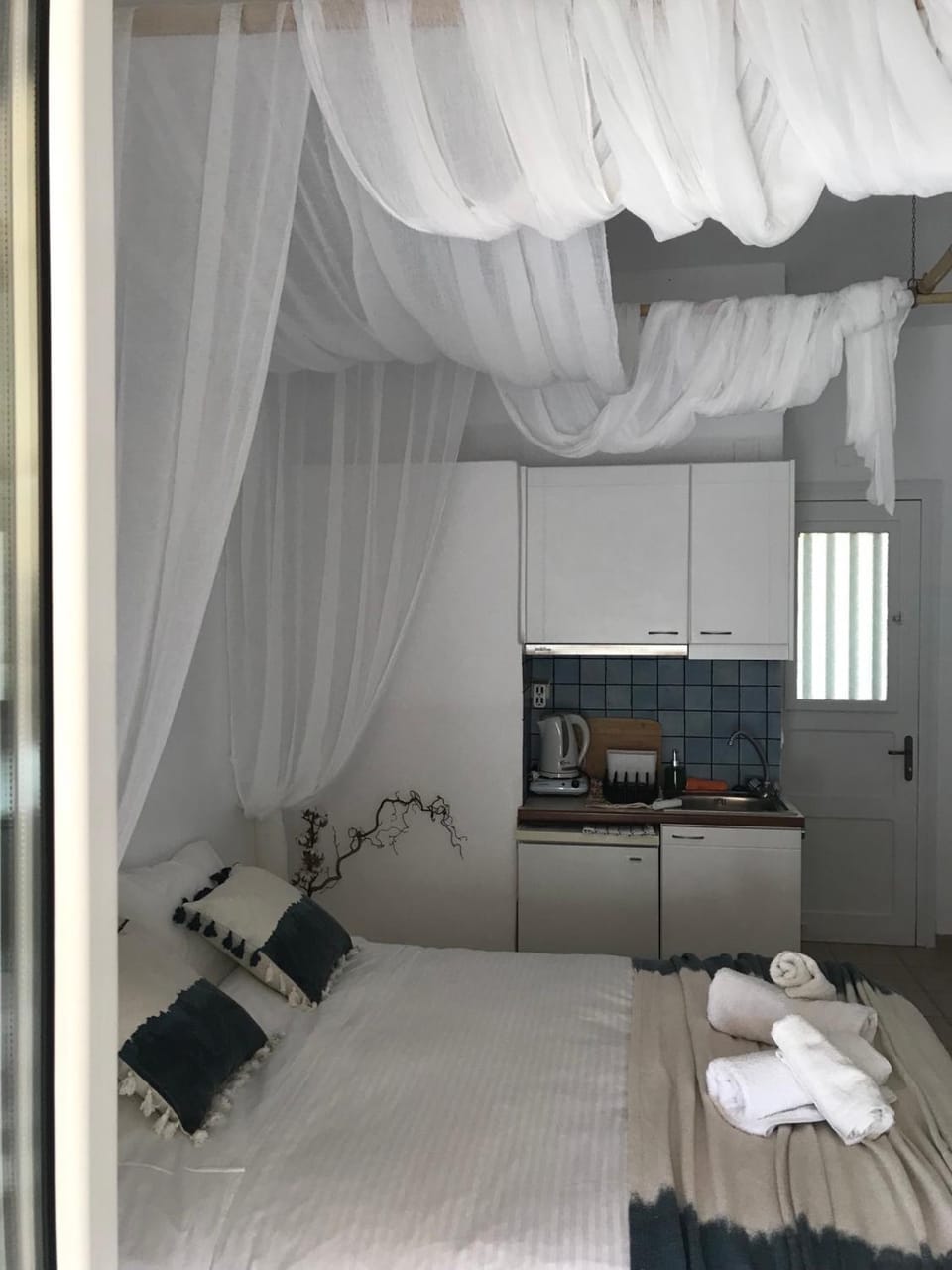 Morpheus Rooms Apartment in Decentralized Administration of the Aegean