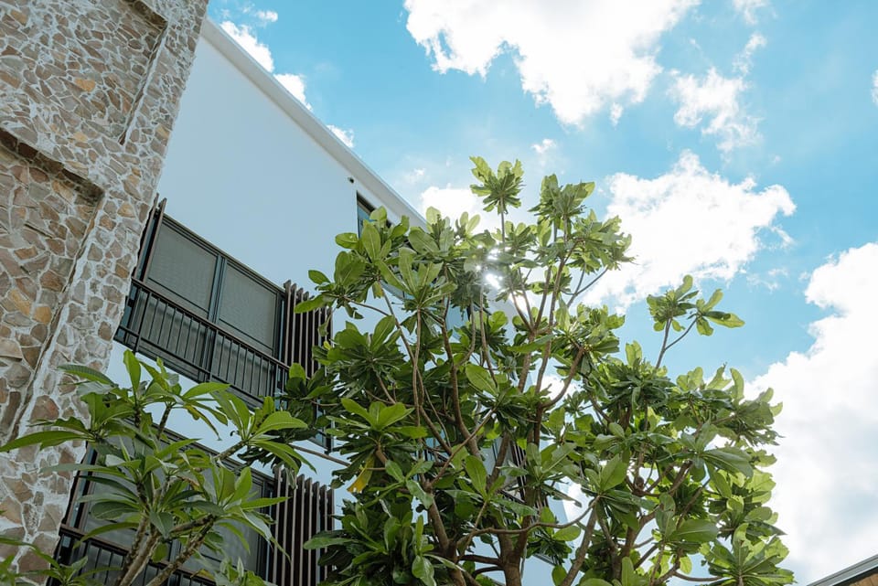 Property building, Off site, Day