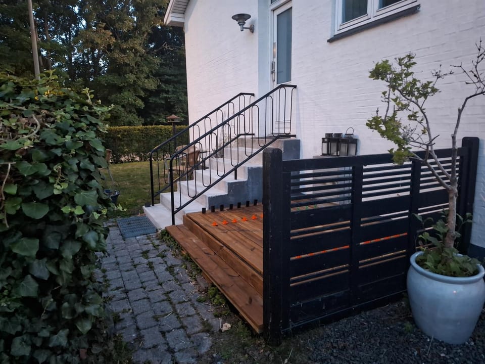 Property building, Facade/entrance