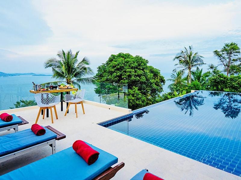 Natural landscape, Pool view, Sea view, Swimming pool, sunbed