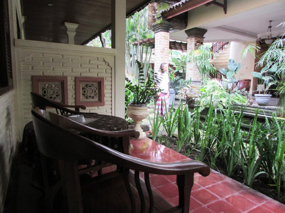 Patio, Day