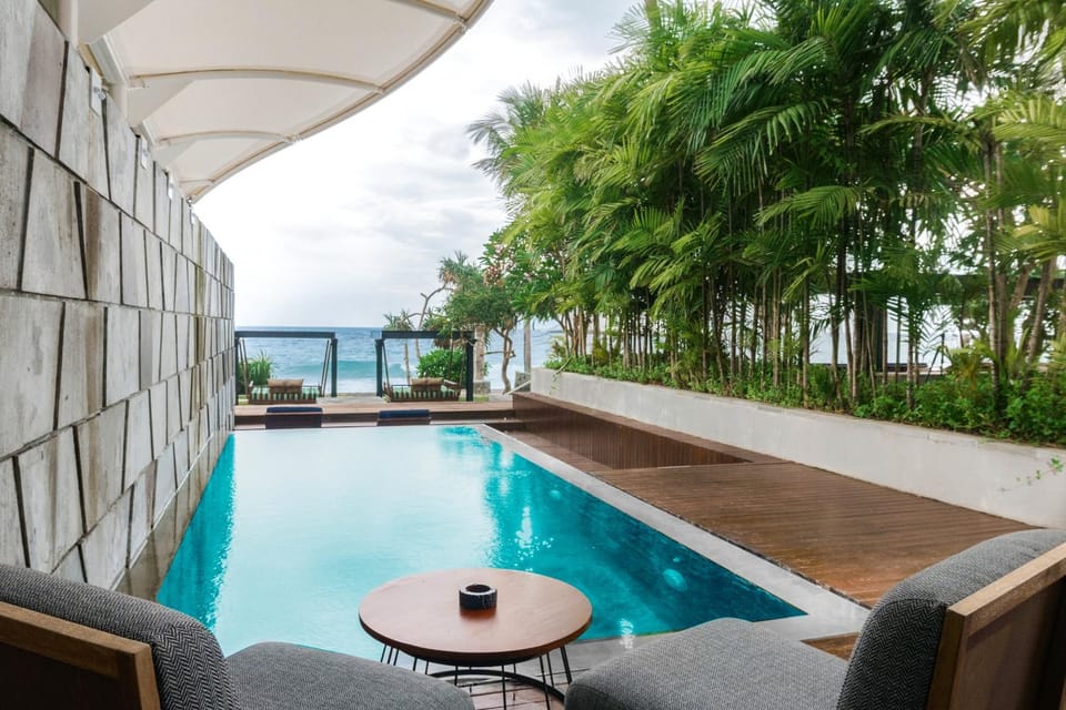 View (from property/room), Pool view, Sea view