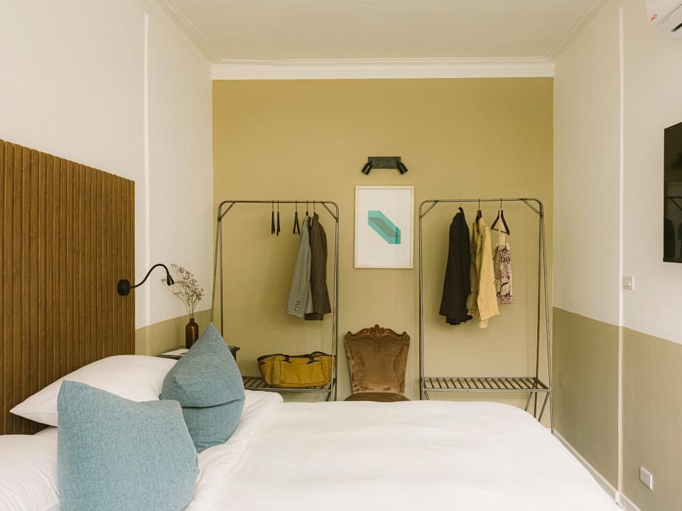 Bed, Bedroom, wardrobe