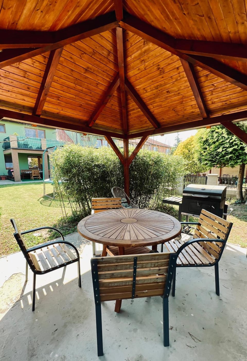 Seating area