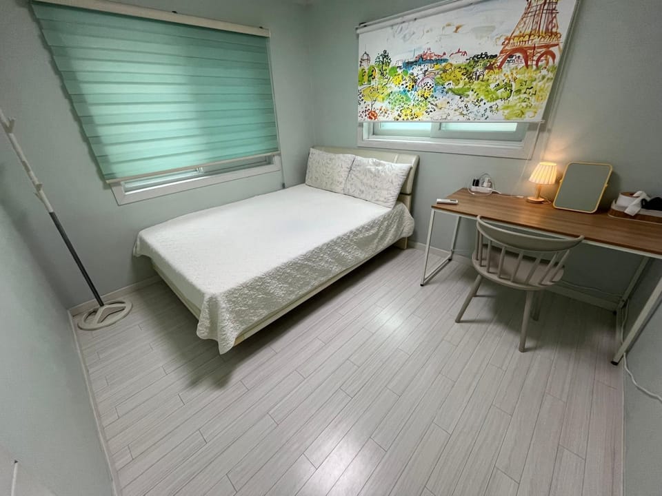 Cobe Guesthouse Dongdaemun Bed and Breakfast in Seoul