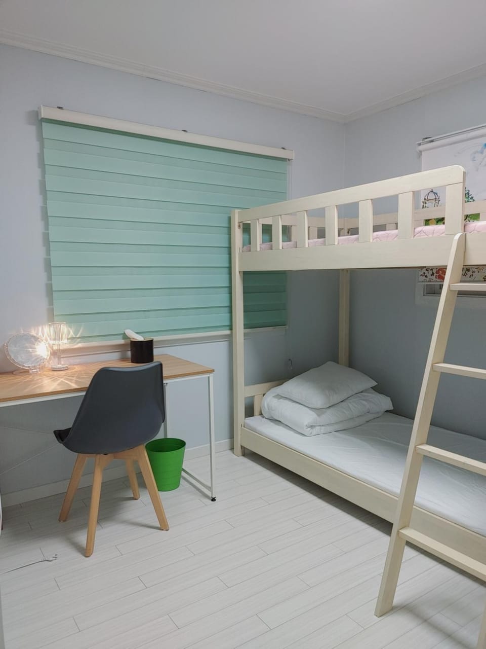 Photo of the whole room, bunk bed