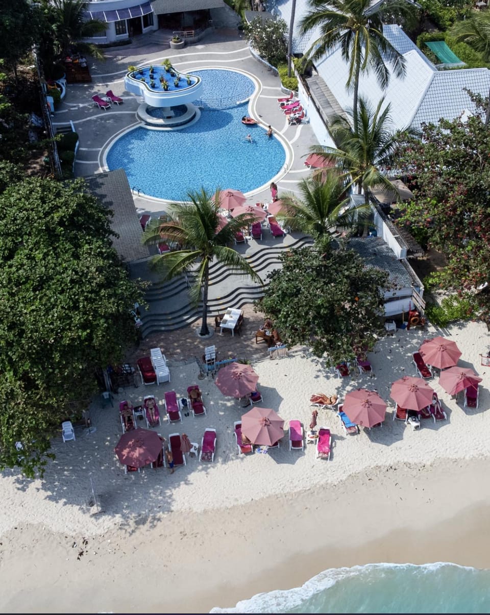 Property building, Beach, Beach, Swimming pool