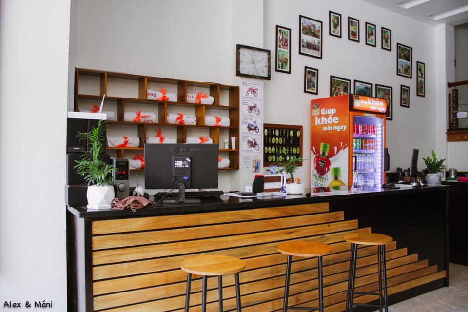Lobby or reception, Seating area, Drinks