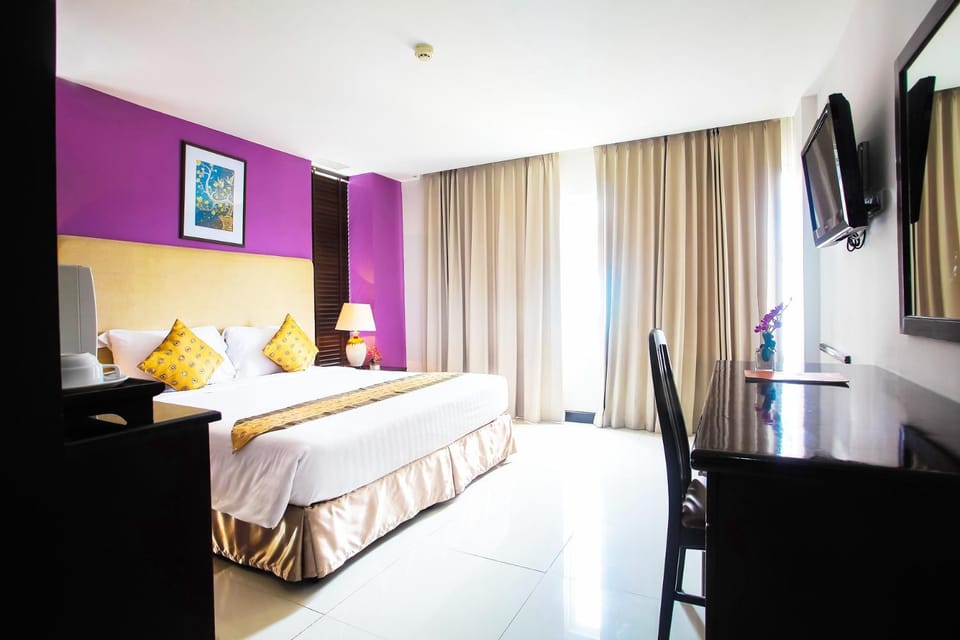 The Patra Hotel - Rama 9 Hotel in Bangkok